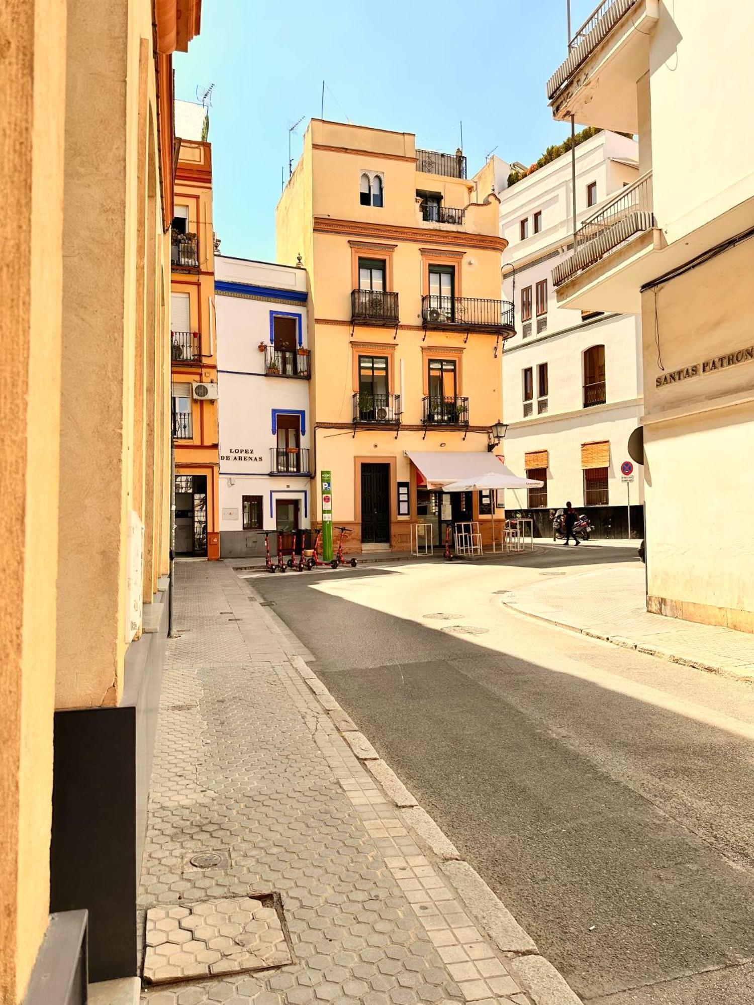 Penthouse Near Cathedral Private Rooftop Private Parking Sevilla Kültér fotó
